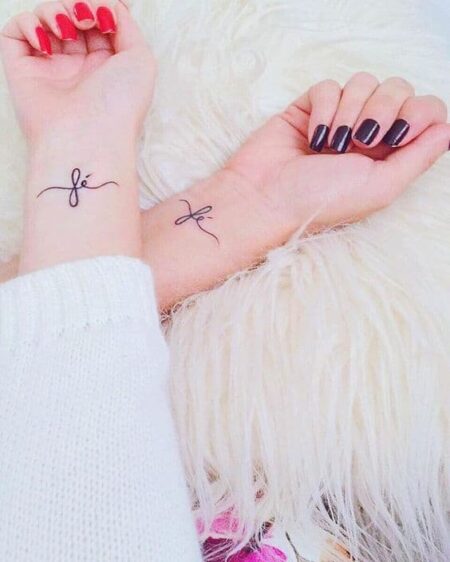 tatuagem-feminina-fe