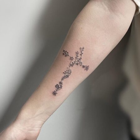 tatuagem-feminina-fe