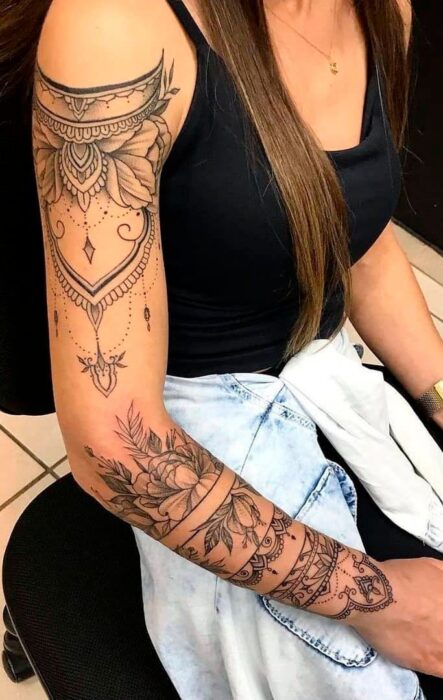 tatuagem-feminina-braco-fechado