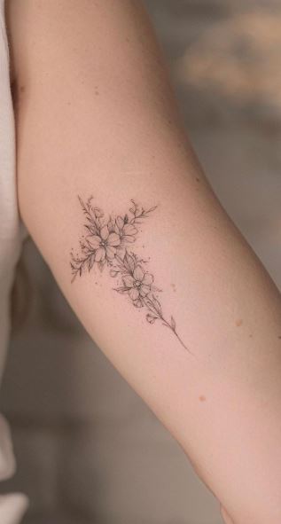tatuagem-feminina-crista