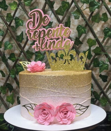 81+ Ideias de Bolo Decorado Feminino em 2023  Bolo decorados femininos,  Bolo lindo de aniversário, Ideias de bolos