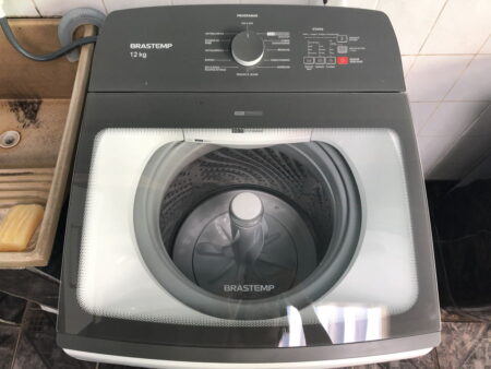 maquina-de-lavar-brastemp-12kg-branca-com-ciclo-tira-manchas-advanced-e-ciclo-antibolinha-bwk12ab-220v