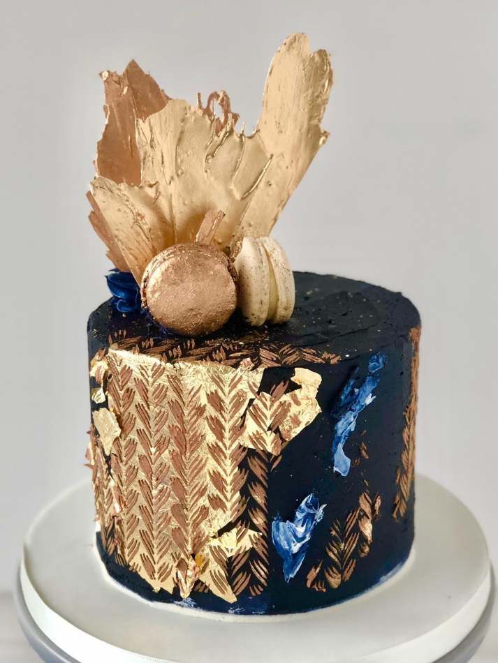 Metallic Decorated Cake