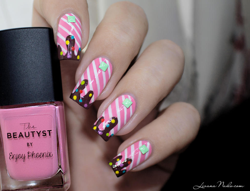Candy Decorated Nail