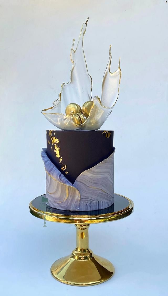 Elegant Decorated Cake