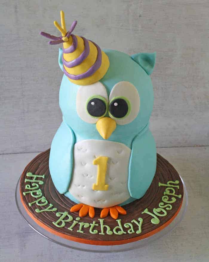 Owl Decorated Cake