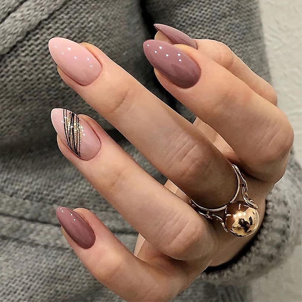Almond Decorated Nail