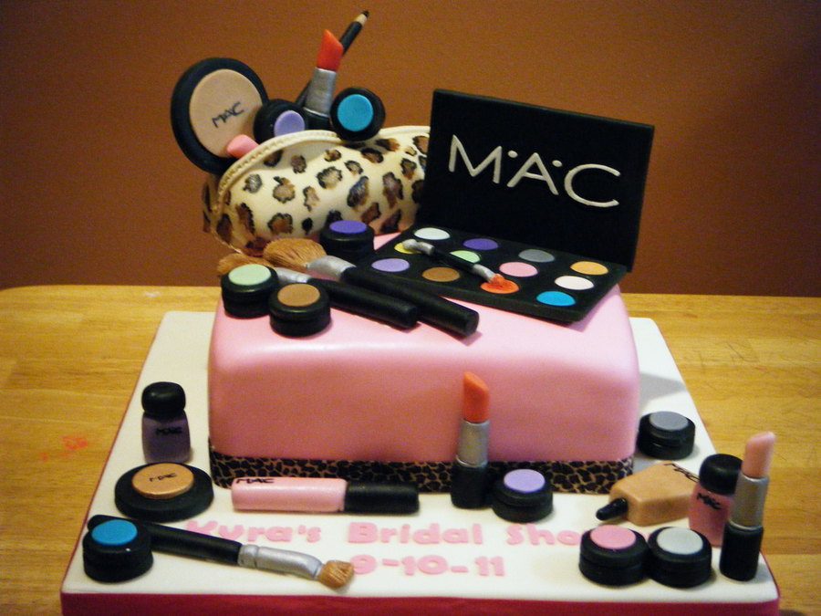Make Up Decorated Cake