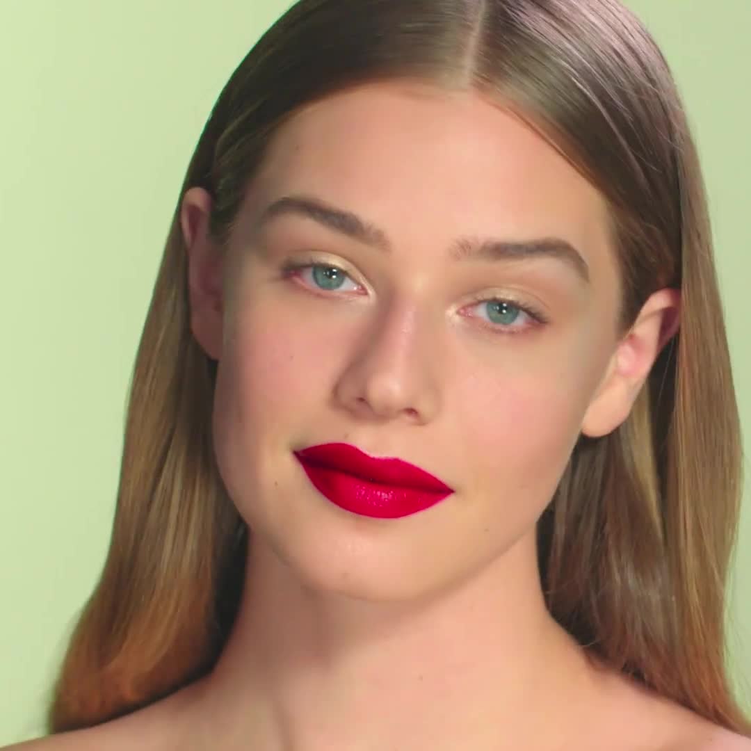 Makeup With Red Lipstick