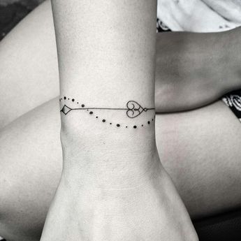 Tatuagem Bracelete Feminina