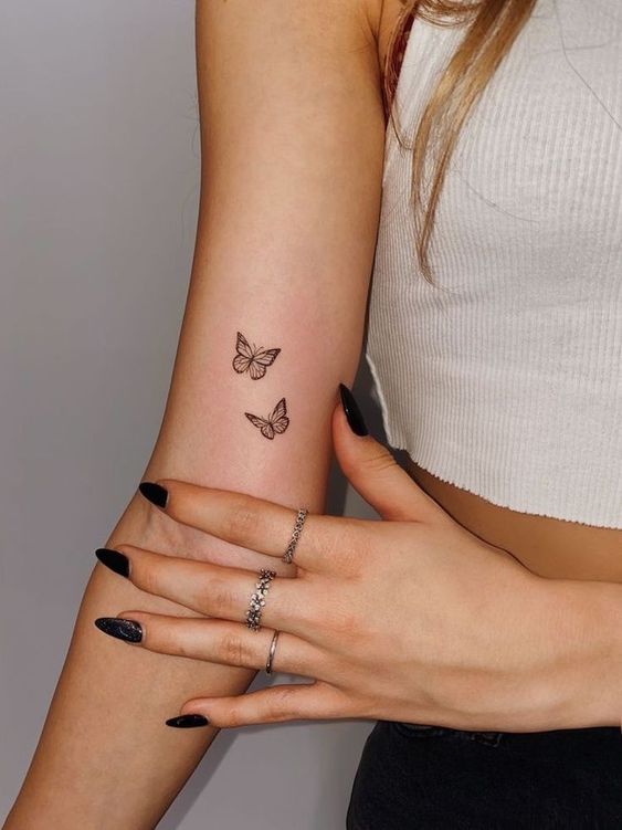 tatuagem feminina pequena