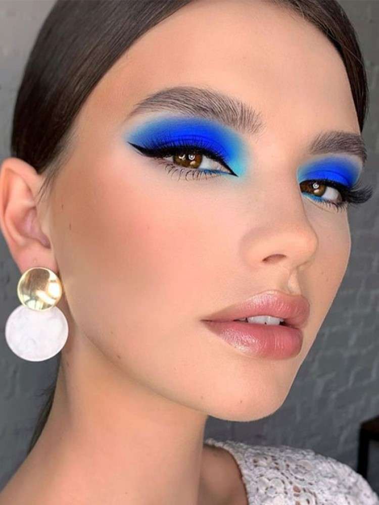 como-combinar-maquiagem-azul