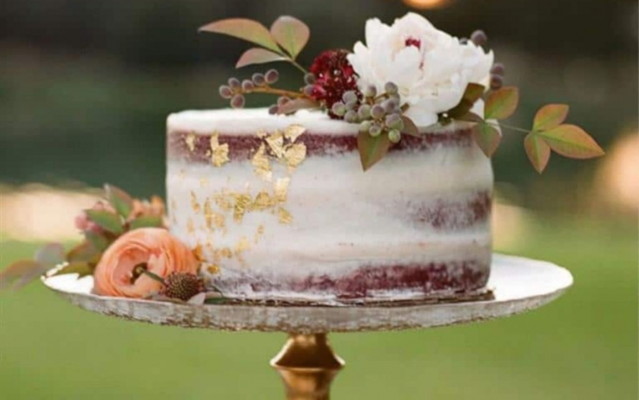 bolo-decorado-para-festa-de-noivado