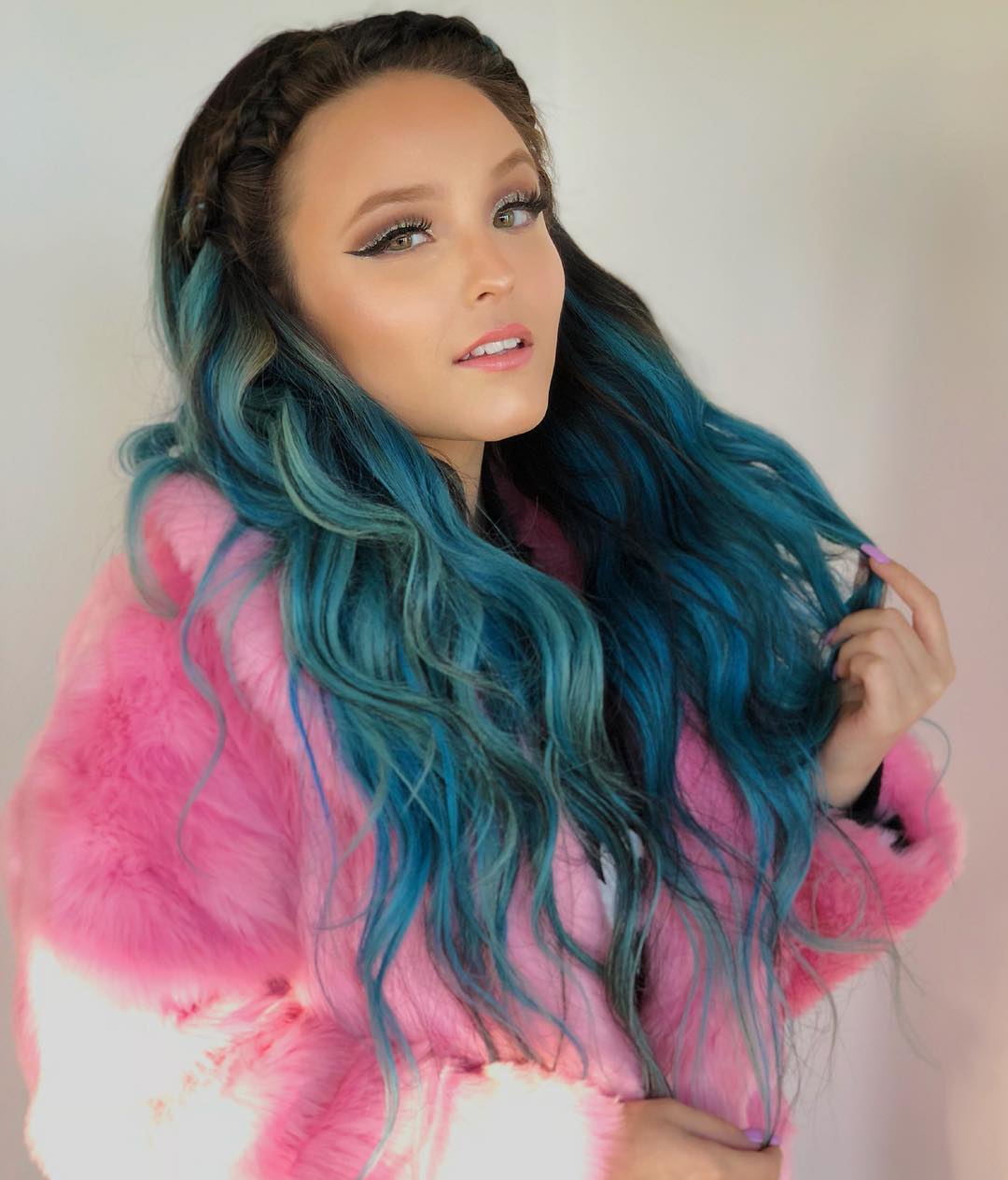 Cabelo Azul com Mechas