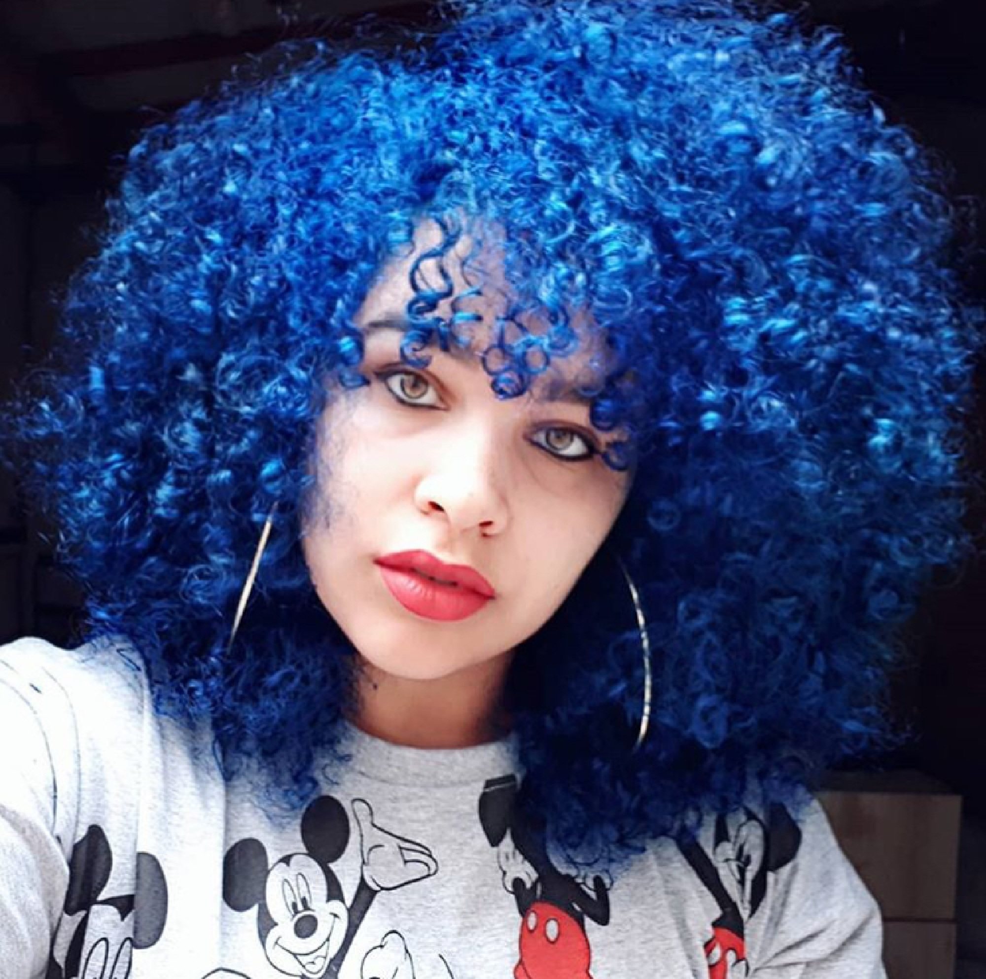 Cabelo Cacheado Azul