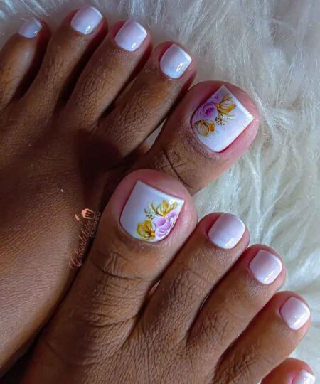 unhas-decoradas-do-pe-com-flores