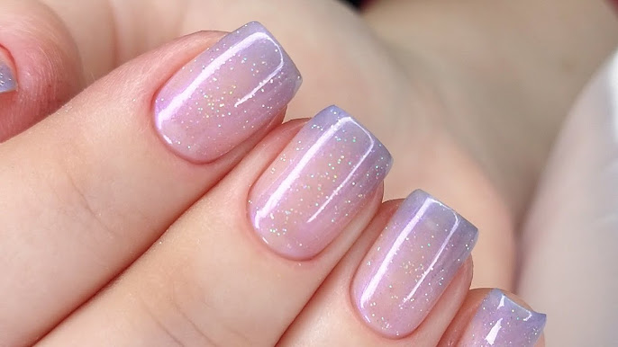 unhas-decoradas-lilas-e-branco