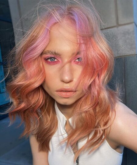 cabelo-rosa-pastel-feminino