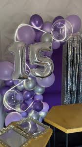 decoracao-de-festa-de-15-anos-lilas