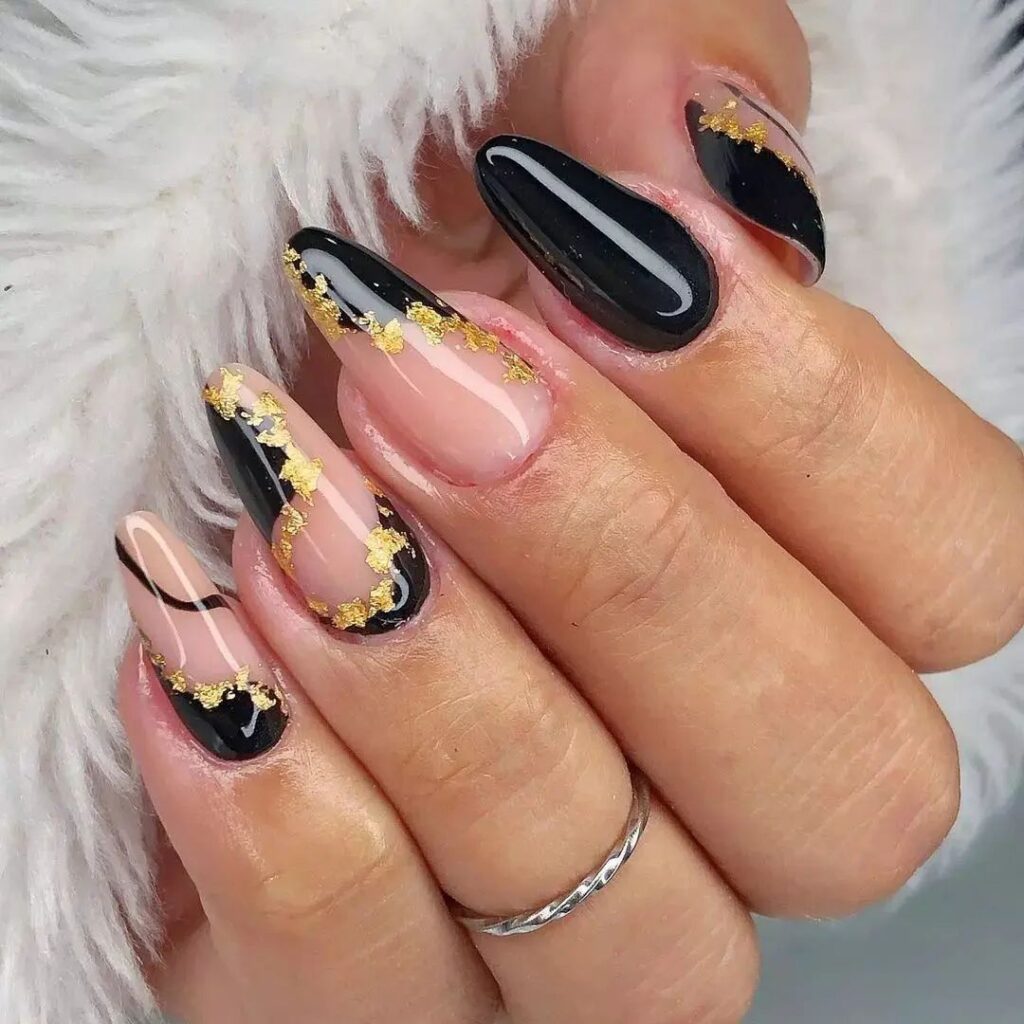 Unhas Amendoadas