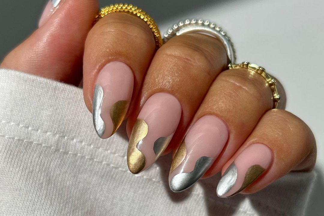 Metallic Decorated Nail