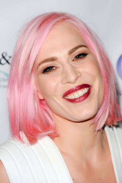 celebrities with pastel pink hair