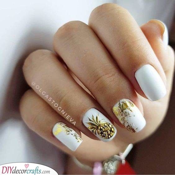 Pineapple Decorated Nail