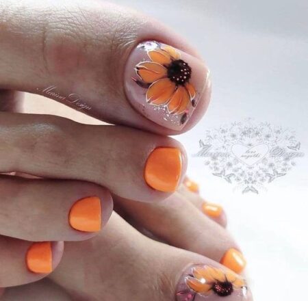 unhas-decoradas-do-pe-com-flores