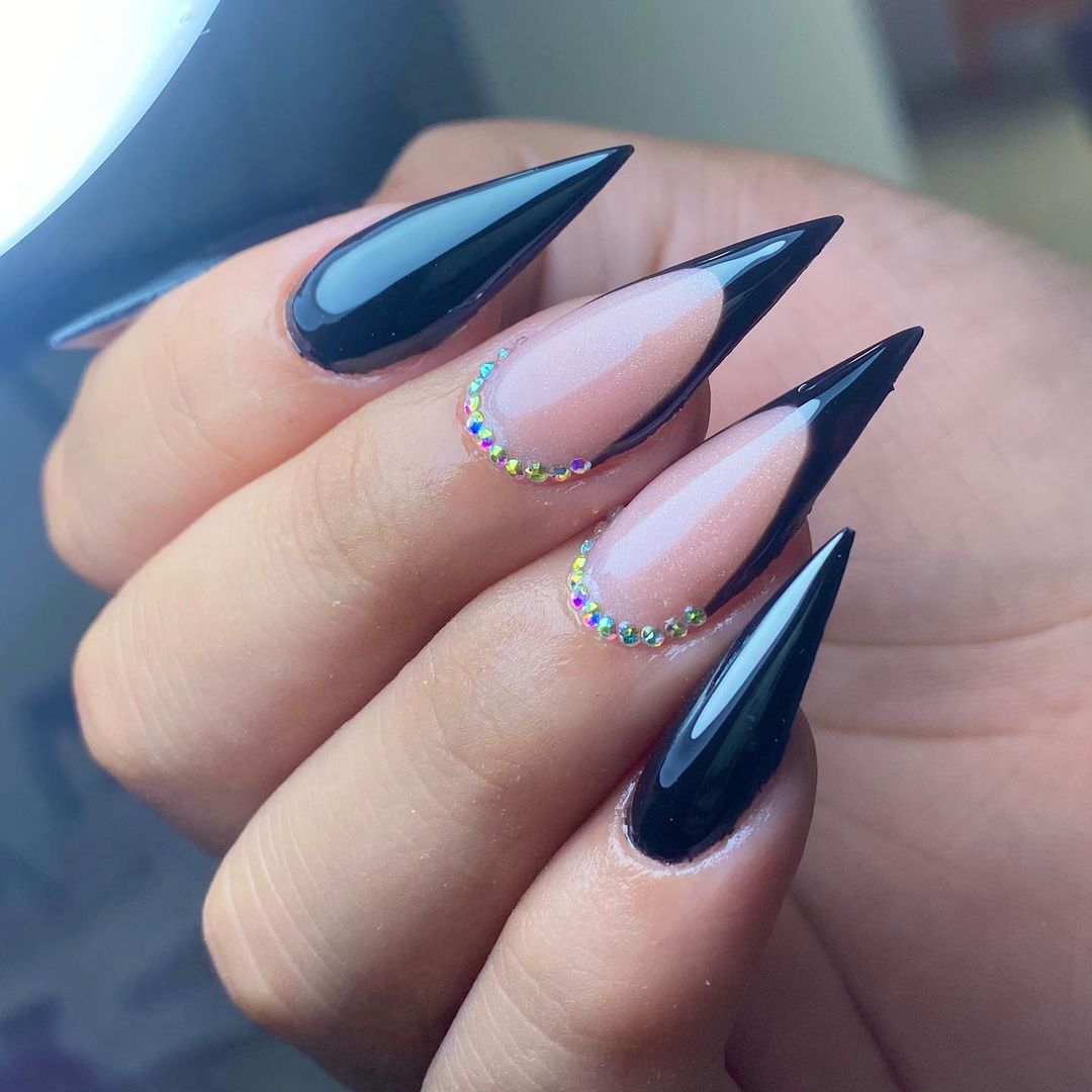 Unhas Stiletto Decoradas