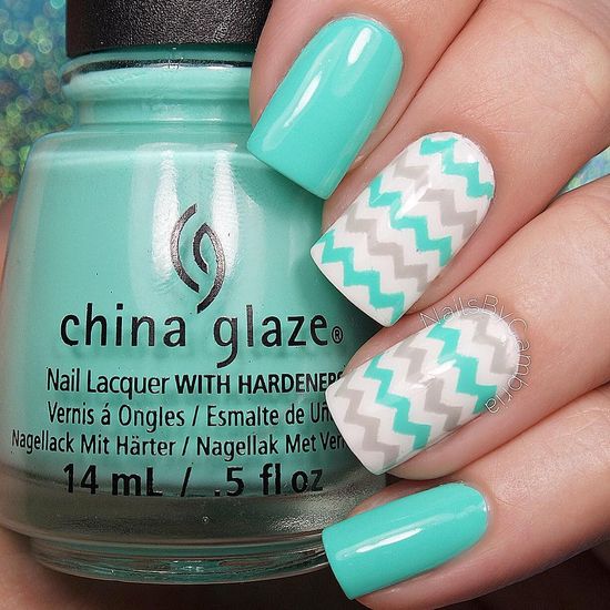 Zig Zag Decorated Nail