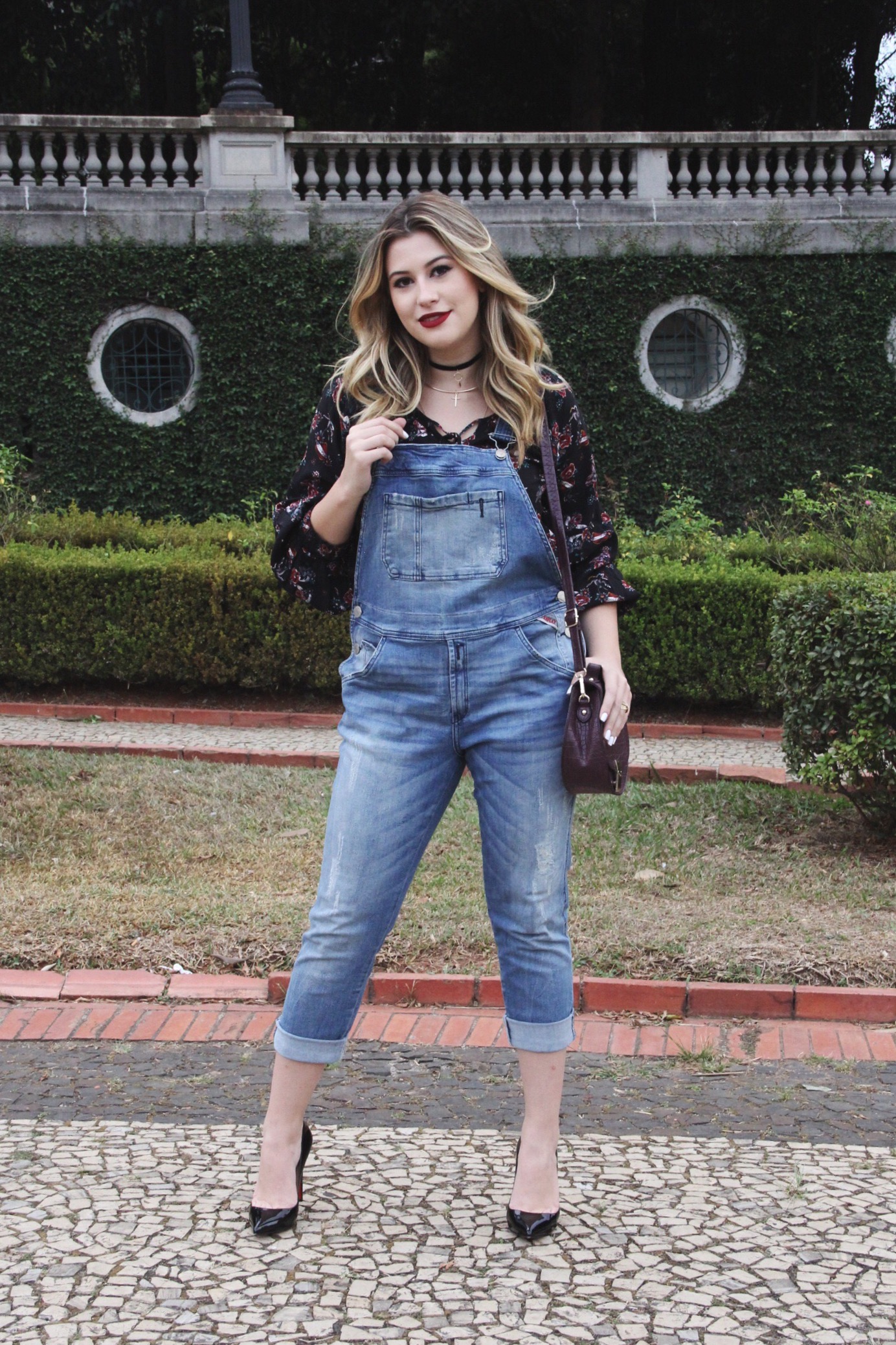 Look com Macacão Jeans