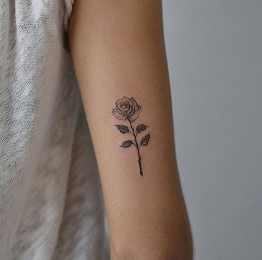 Tatuagem De Rosa