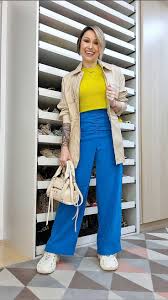 look-azul-e-amarelo