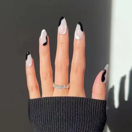 Black and White Decorated Nail