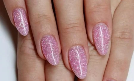 Unha Rosa com Glitter