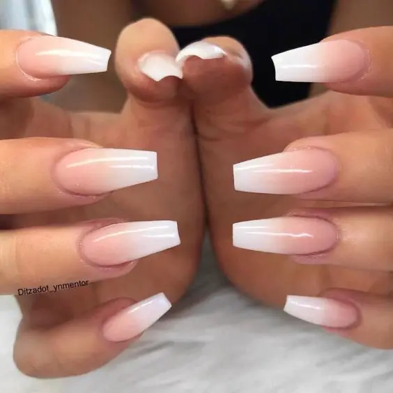 acrylic nails