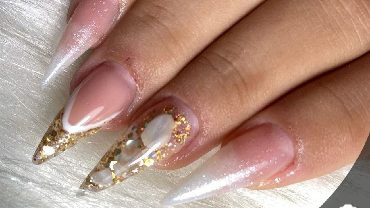 unhas-encapsuladas-stiletto