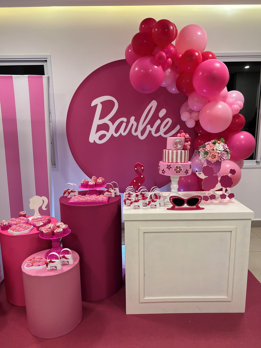 como-fazer-decoracao-da-barbie