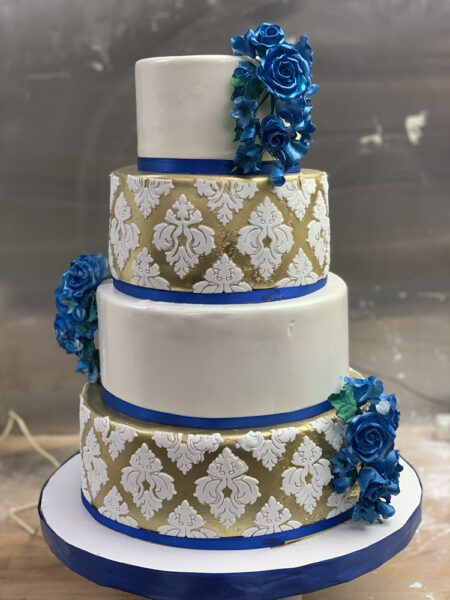 bolo-de-casamento-azul-e-branco