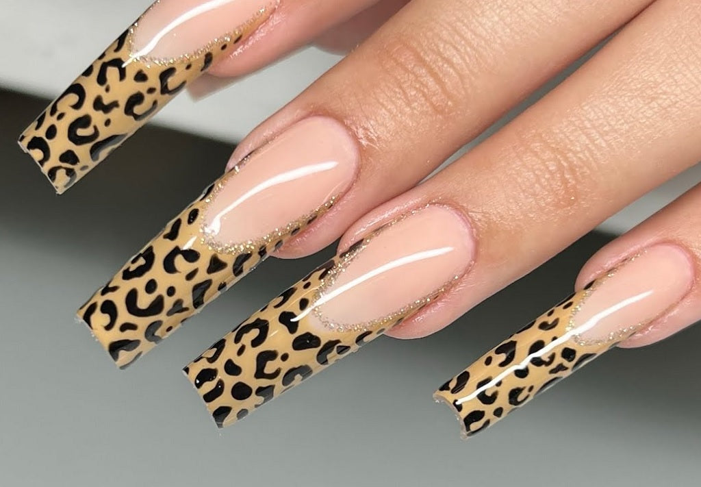 animal print nail art