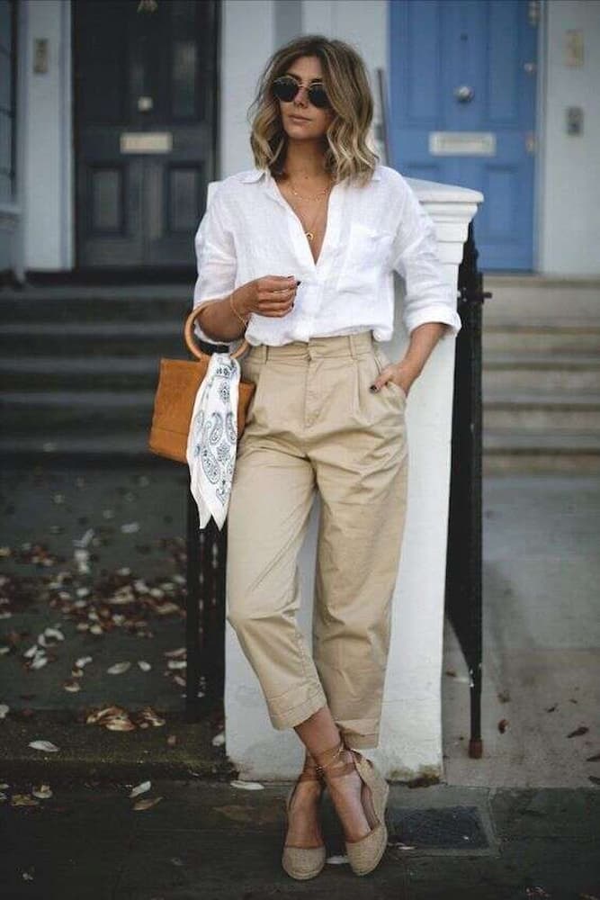 Look com Camisa Branca Feminina