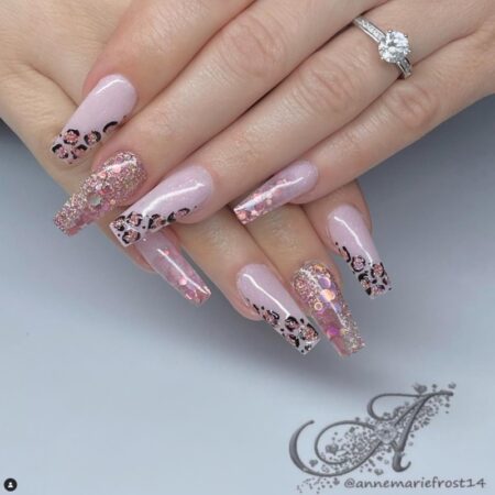 28-ideias-de-unha-decorada-rose-gold