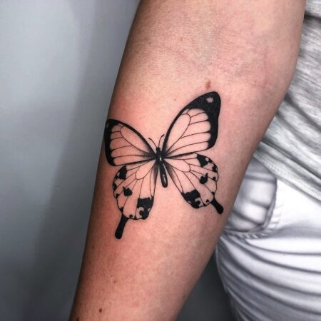 tatuagem-feminina-de-borboleta