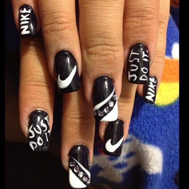 Nike Decorated Nail