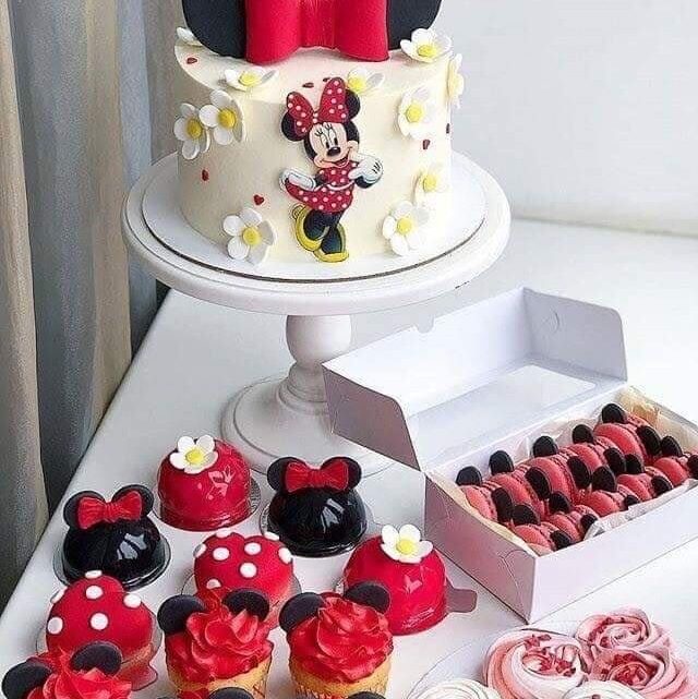 Bolo Decorado Minnie