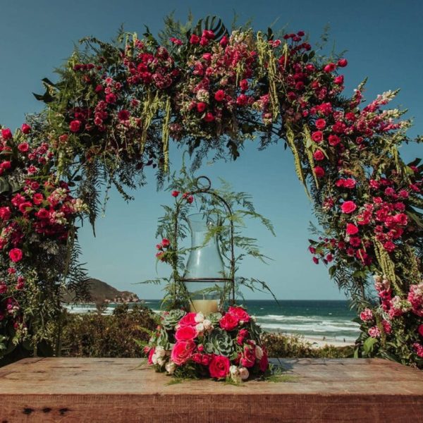 Altar de Casamento na Praia