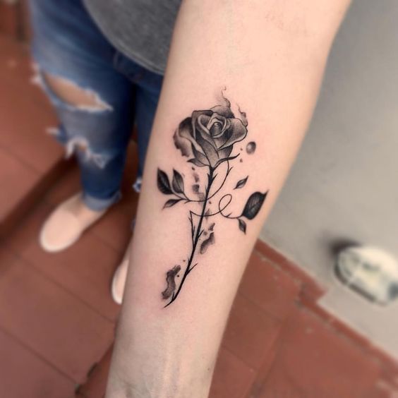 Tatuagem De Rosa