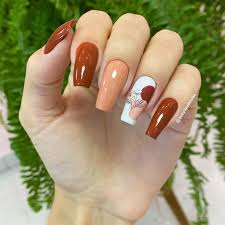 unhas-decoradas-marrom