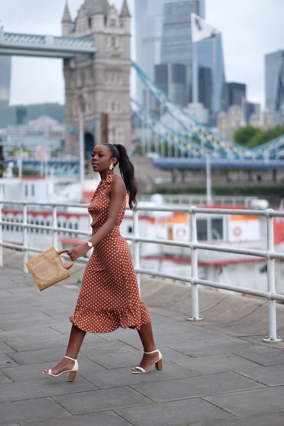 Fashion Look with Block Heel Sandal