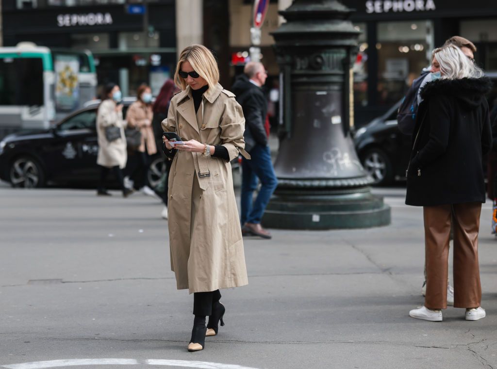 Fashion Look with trench coat